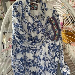 Robert Graham two XL